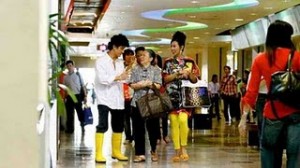 pck pck 300x168 Stefan Says So: Phua Chu Kang The Movie
