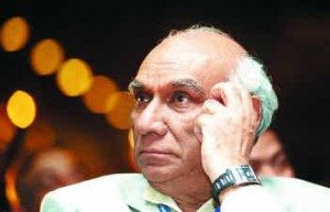 yash-chopra yash chopra 300x193 Movie industry demands removal of double taxation system