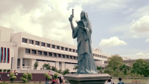 Statue